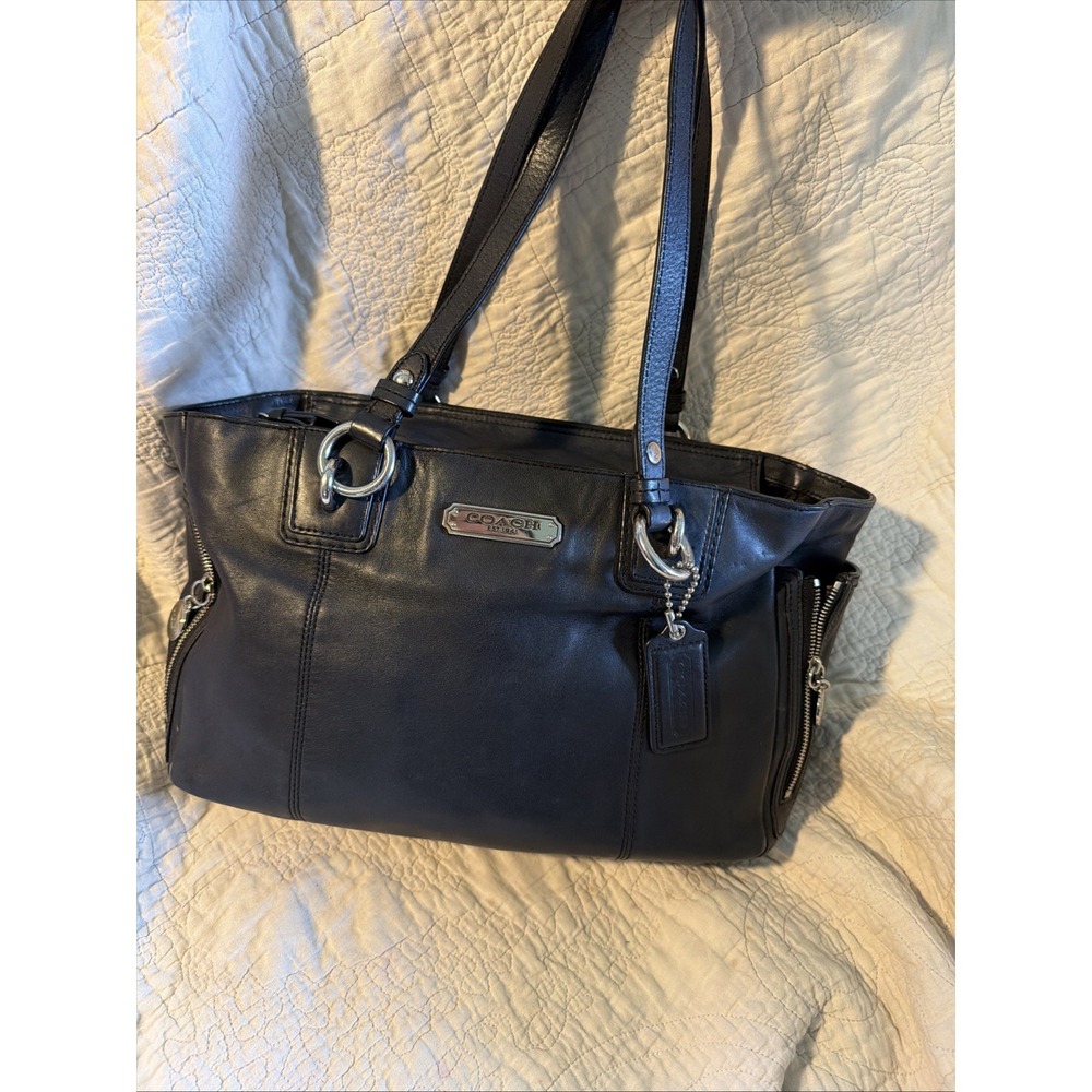 COACH F19252 Gallery Black Smooth Leather East West Tote Bag Silver Hardware
